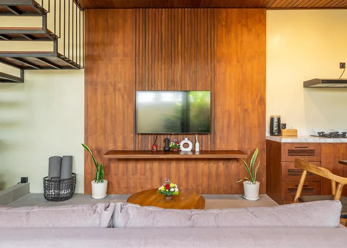 Villa Nala - Peaceful Hideaway With Pool & Yoga Space